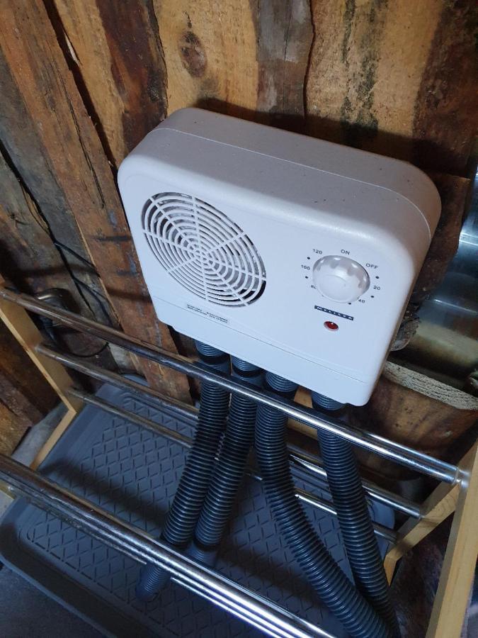 Ferienwohnung Tiroler Auszeit & Whirlpool Höfen 外观 照片